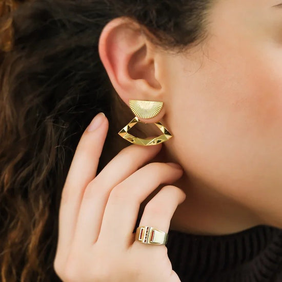 Line Wing Ear Climber