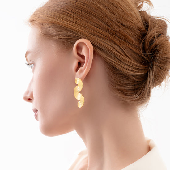 Roma Ear Cuff