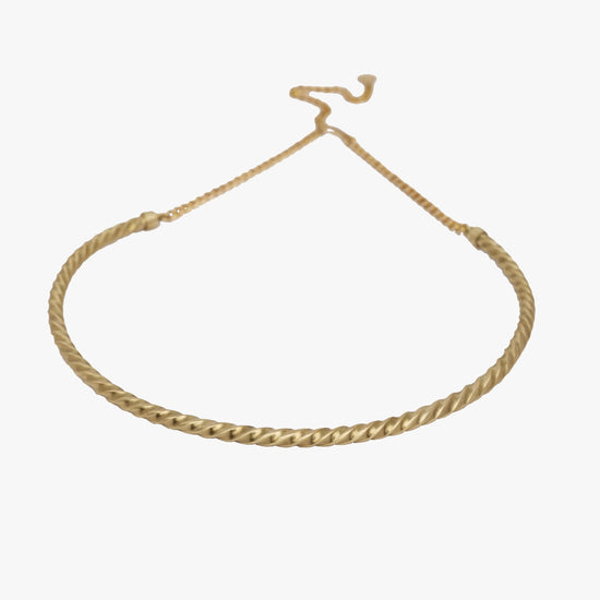 Tori Choker